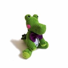 SPLASH the crocodile amigurumi pattern by Crochetbykim