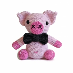 Squealer the pig amigurumi pattern by Crochetbykim
