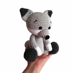 Wolf and Fox amigurumi by Crochetbykim