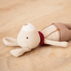 Otto the little bunny amigurumi pattern by Diminu