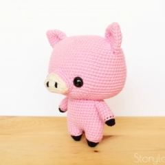 Cuddle-Sized Ralph the Pig amigurumi by Storyland Amis