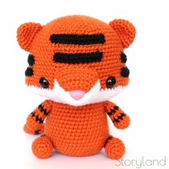 Cuddle-Sized Terrance the Tiger amigurumi pattern by Storyland Amis