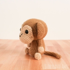 Michael the Monkey amigurumi by Storyland Amis