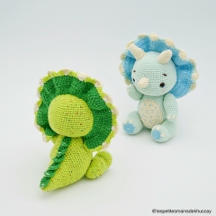 Kyo the baby Triceratops amigurumi pattern by Khuc Cay