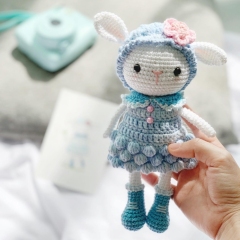 Lily the lamb amigurumi pattern by Khuc Cay