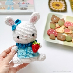 Suzy the bunny amigurumi pattern by Khuc Cay