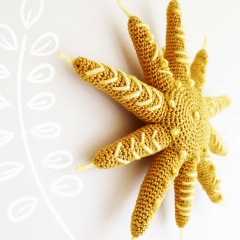FOLK SUN amigurumi pattern by Maiiou