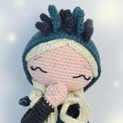 Daenerys amigurumi pattern by P'tite Peste