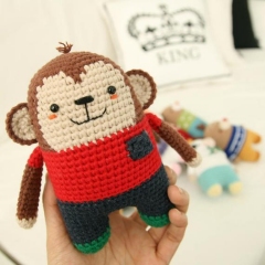 Minimals-Monkey amigurumi pattern by Bigbebez