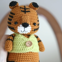 My chubby pet - Tiger amigurumi by Bigbebez