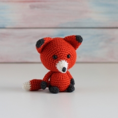 Fox amigurumi pattern by KnittedStoryBears