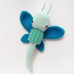 Lucy the Dragonfly amigurumi pattern by Mongoreto