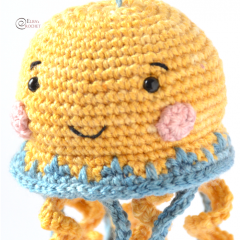 Bonnie the Jellyfish amigurumi pattern by Elisas Crochet