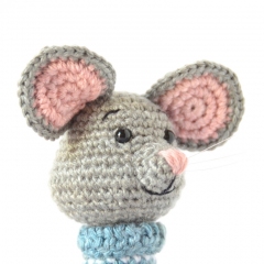 Ceddar the Mouse amigurumi by Elisas Crochet