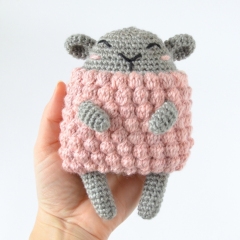 Dora the Sheep amigurumi by Elisas Crochet