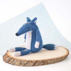 Duke the Wolf amigurumi pattern by Elisas Crochet