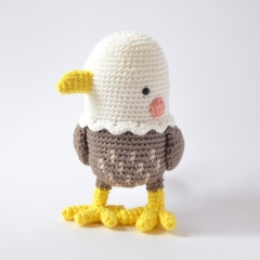 Edgar the Eagle amigurumi by Elisas Crochet