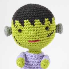 Frankenstein Junioir amigurumi pattern by Elisas Crochet