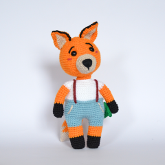 Fred the Fox amigurumi pattern by Elisas Crochet