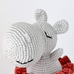 Irina the Hippo Ballerina amigurumi pattern by Elisas Crochet