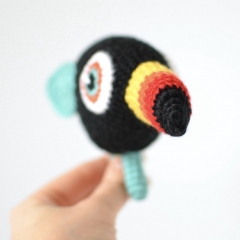 Louie the Toucan amigurumi by Elisas Crochet