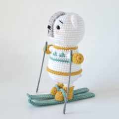 Miki the Polar Bear amigurumi by Elisas Crochet