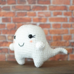 Moony the Ghost amigurumi pattern by Elisas Crochet