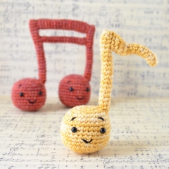 Musical Notes amigurumi by Elisas Crochet