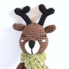 Oliver the Reindeer amigurumi pattern by Elisas Crochet