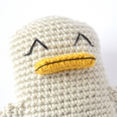 Squeak the Duck amigurumi by Elisas Crochet