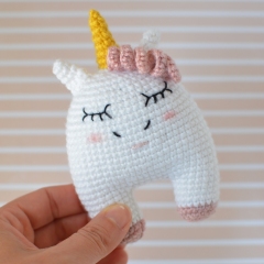 Sweet Unicorn amigurumi pattern by Elisas Crochet