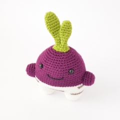 Turnip amigurumi pattern by Elisas Crochet