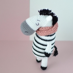 Zelda the Zebra amigurumi by Elisas Crochet