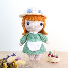 Chloe and Coco amigurumi by Lemon Yarn Creations