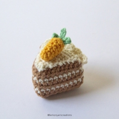 Mini Bakery amigurumi pattern by Lemon Yarn Creations