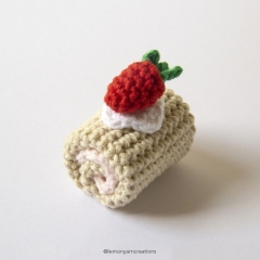 Mini Bakery amigurumi pattern by Lemon Yarn Creations