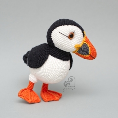Peppe The Puffin amigurumi pattern by YarnWave