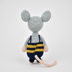 Milo the Mouse amigurumi by KateDusCrochet