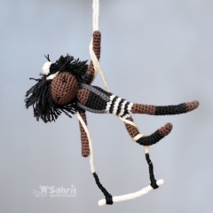 Tanisha the Trapeze Artist amigurumi by Sahrit