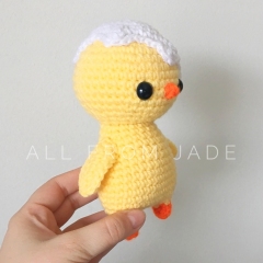 Charlie the Chick amigurumi by All From Jade