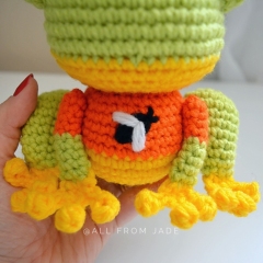 Jenny & Jeremy the Frogs amigurumi pattern by All From Jade