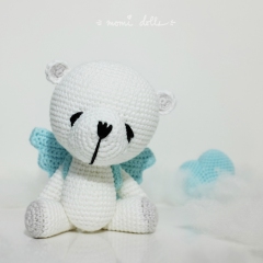 Snowy the Little Bear amigurumi pattern by Momi Dolls