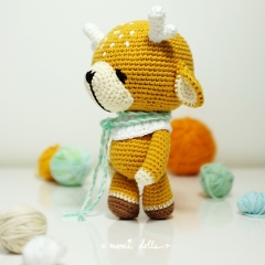 Spotty the Cute Deer amigurumi pattern by Momi Dolls