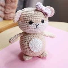 Aiko the Hamster amigurumi pattern by Cara Engwerda