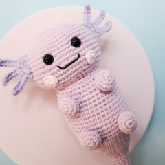 Annie the Axolotl amigurumi by Cara Engwerda