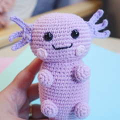 Annie the Axolotl amigurumi pattern by Cara Engwerda