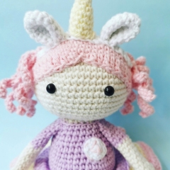 Chloe the Birthday Doll amigurumi by Cara Engwerda