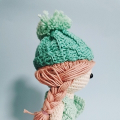 Isla the Little Doll amigurumi by Cara Engwerda