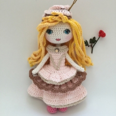 Steampunk BriarRose amigurumi pattern by PoseyplacebyDenise