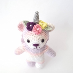 Blossom the Unicorn Bear amigurumi pattern by Smiley Crochet Things